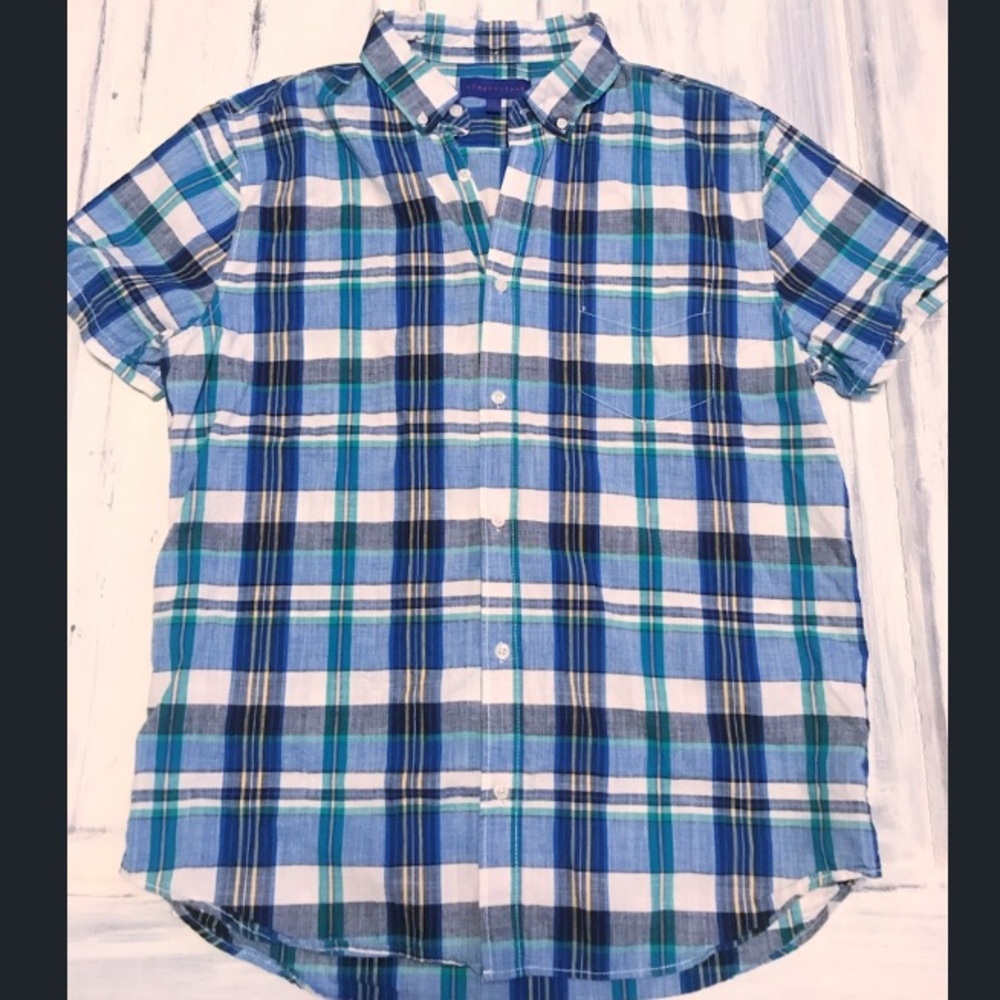Aeropostale Button down! Boys size Large